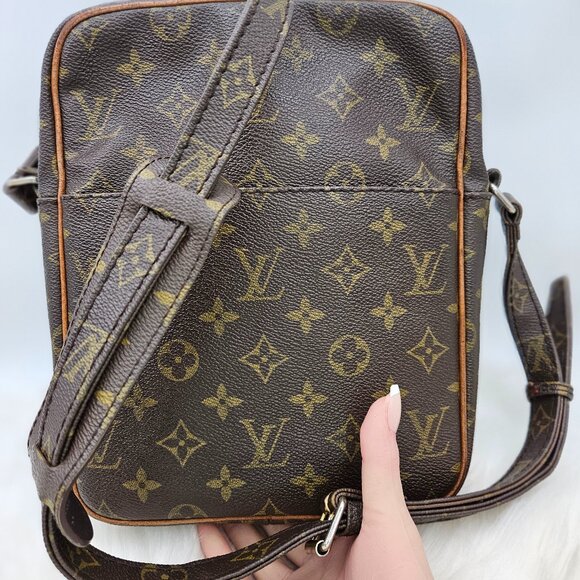 Louis Vuitton Monogram Marceau MM Bag - Picture 1 of 17